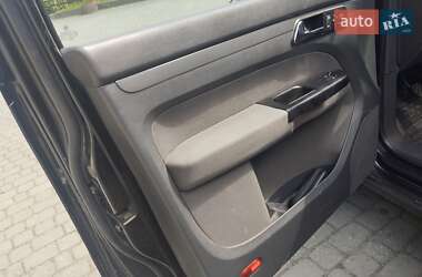 Минивэн Volkswagen Touran 2004 в 