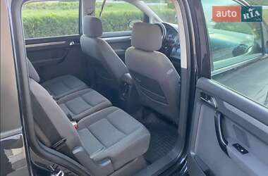 Минивэн Volkswagen Touran 2004 в 
