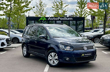 Мінівен Volkswagen Touran 2013 в Києві
