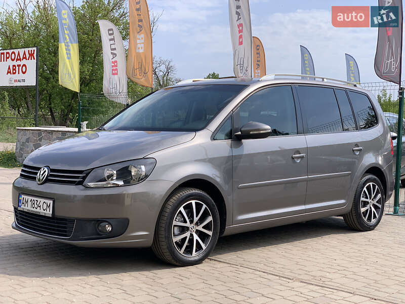 Volkswagen Touran 2011
