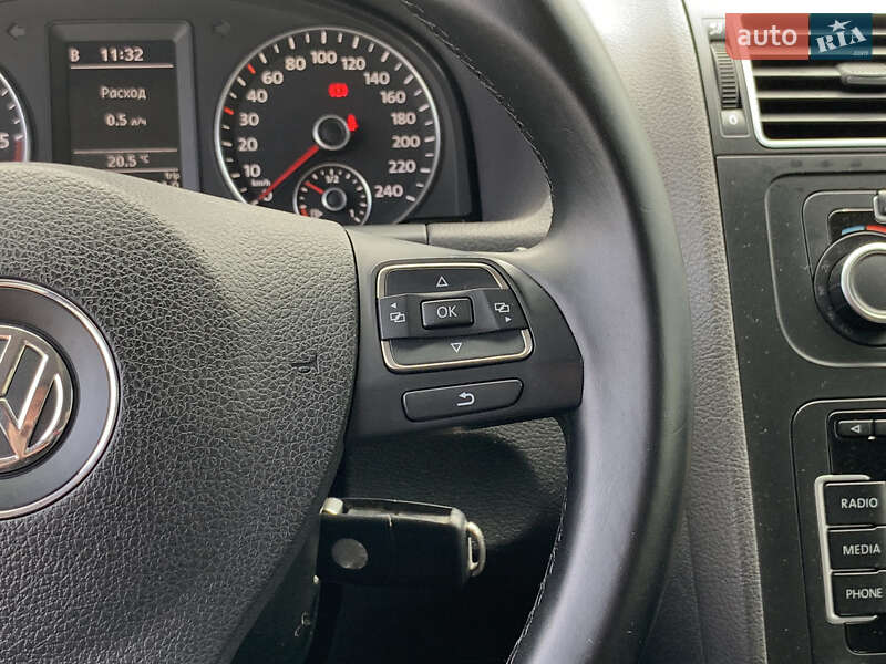 Мінівен Volkswagen Touran 2011 в Бердичеві