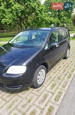 Минивэн Volkswagen Touran 2004 в Луцке