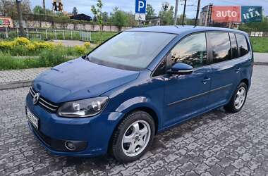 Минивэн Volkswagen Touran 2011 в Львове