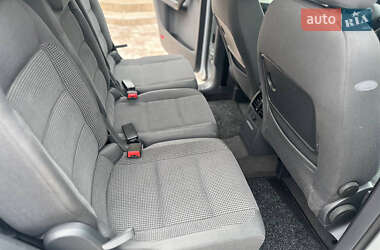 Минивэн Volkswagen Touran 2004 в 