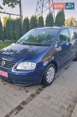 Мінівен Volkswagen Touran 2004 в Луцьку