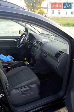 Мінівен Volkswagen Touran 2006 в 