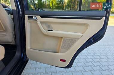 Минивэн Volkswagen Touran 2010 в 