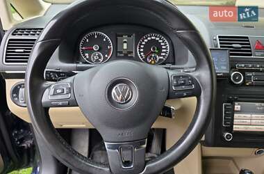 Минивэн Volkswagen Touran 2010 в 