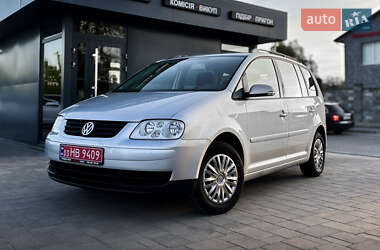 Минивэн Volkswagen Touran 2006 в Ровно