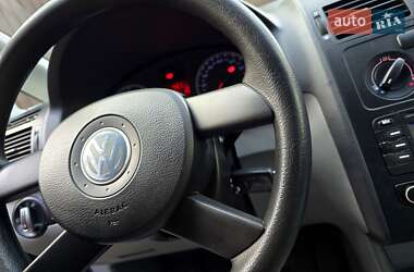 Мінівен Volkswagen Touran 2004 в 