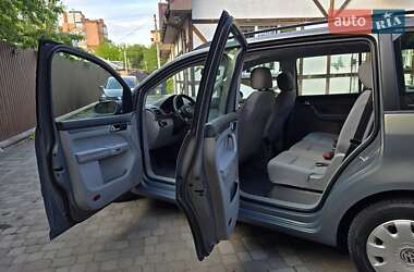 Мінівен Volkswagen Touran 2004 в 