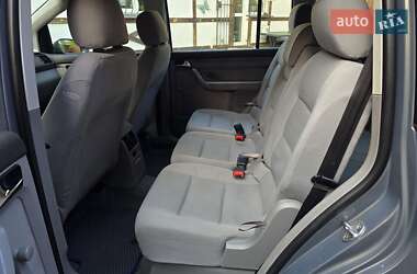 Мінівен Volkswagen Touran 2004 в 