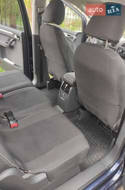 Минивэн Volkswagen Touran 2010 в 