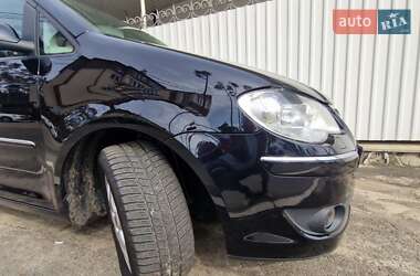 Минивэн Volkswagen Touran 2007 в 