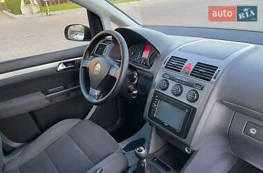 Минивэн Volkswagen Touran 2007 в 