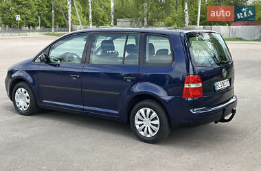 Мінівен Volkswagen Touran 2003 в 