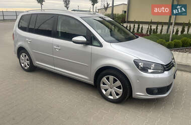 Мінівен Volkswagen Touran 2011 в 