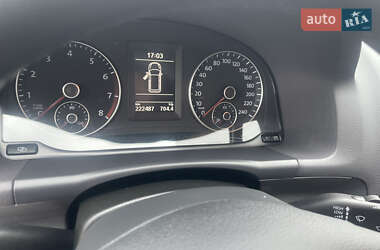 Мінівен Volkswagen Touran 2011 в 