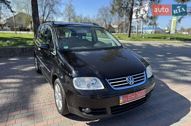 Минивэн Volkswagen Touran 2006 в 