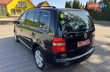 Минивэн Volkswagen Touran 2006 в 