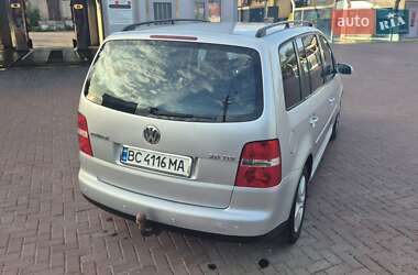 Минивэн Volkswagen Touran 2005 в 