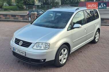 Минивэн Volkswagen Touran 2005 в 