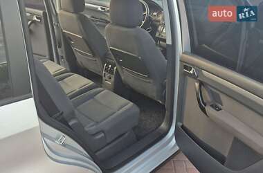Минивэн Volkswagen Touran 2005 в 