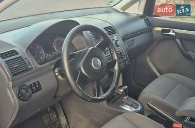 Минивэн Volkswagen Touran 2005 в 
