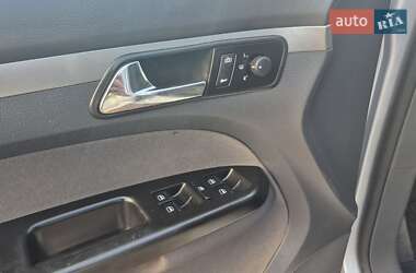 Минивэн Volkswagen Touran 2005 в 