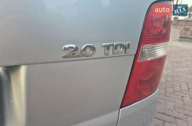 Минивэн Volkswagen Touran 2005 в 