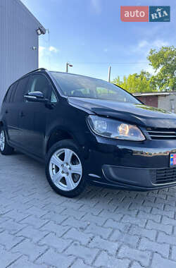 Минивэн Volkswagen Touran 2011 в 