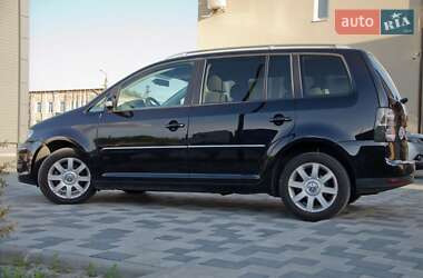 Мінівен Volkswagen Touran 2008 в 