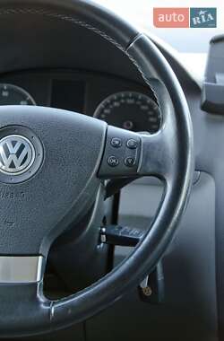 Мінівен Volkswagen Touran 2008 в 