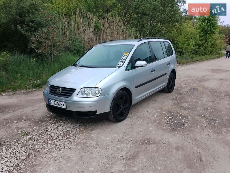 Мінівен Volkswagen Touran 2004 в Тернополі