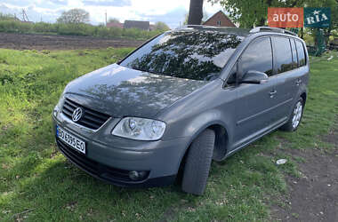Минивэн Volkswagen Touran 2004 в Подольске