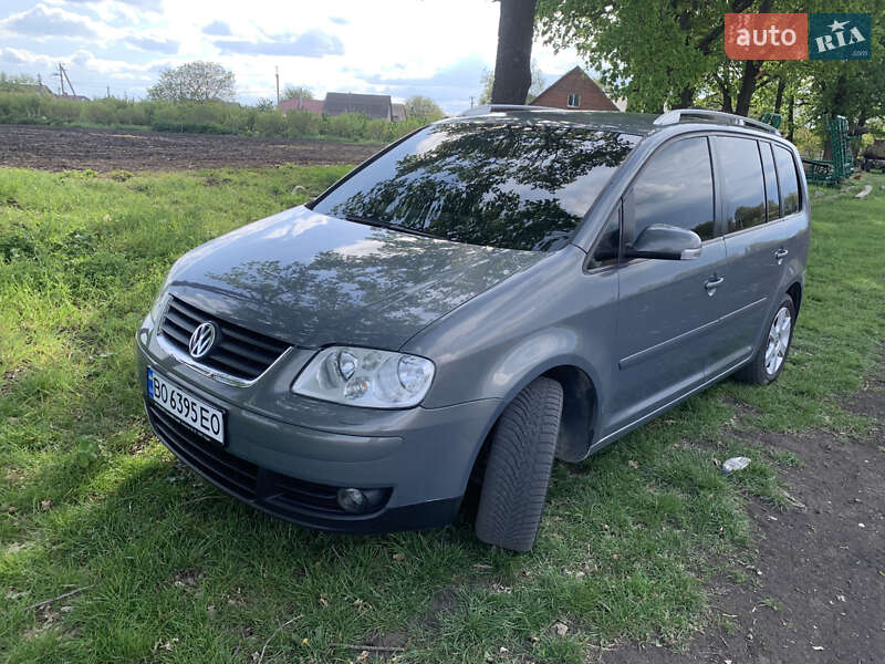 Volkswagen Touran 2004