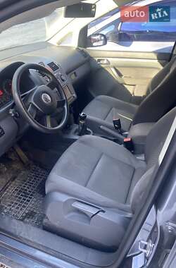 Минивэн Volkswagen Touran 2005 в 