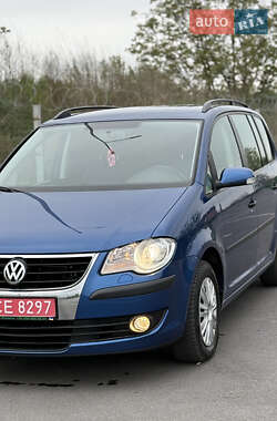Мінівен Volkswagen Touran 2008 в 