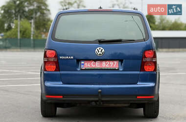 Мінівен Volkswagen Touran 2008 в 
