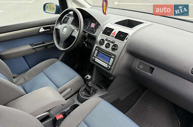 Мінівен Volkswagen Touran 2008 в 