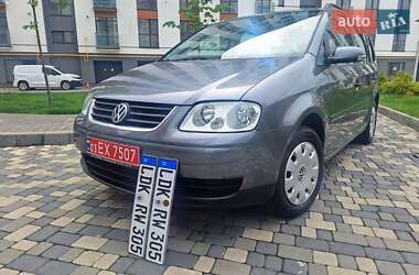 Минивэн Volkswagen Touran 2006 в Ивано-Франковске