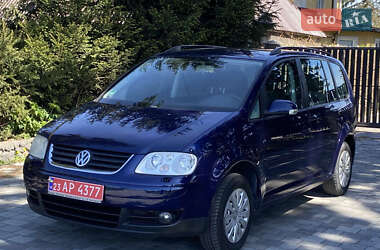 Минивэн Volkswagen Touran 2006 в Вознесенске