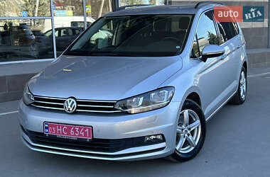 Микровэн Volkswagen Touran 2020 в 