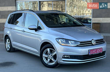 Микровэн Volkswagen Touran 2020 в 