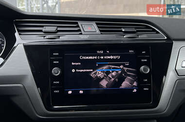 Микровэн Volkswagen Touran 2020 в 