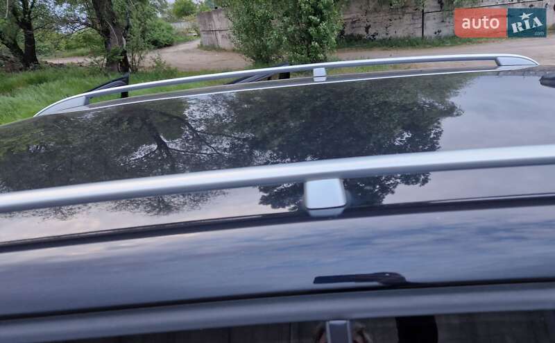 Мінівен Volkswagen Touran 2012 в Черкасах