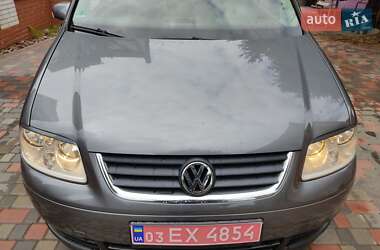 Минивэн Volkswagen Touran 2006 в 