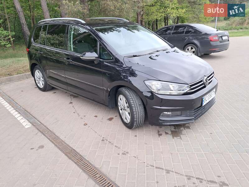 Мікровен Volkswagen Touran 2020 в Львові