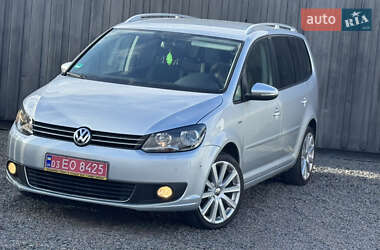 Минивэн Volkswagen Touran 2014 в Сарнах