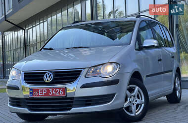 Мінівен Volkswagen Touran 2008 в 